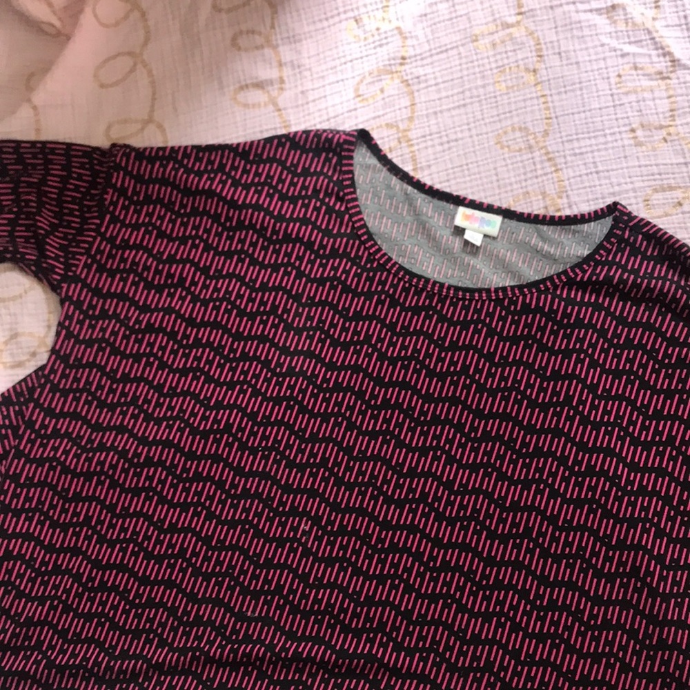 LuLaRoe Irma tee